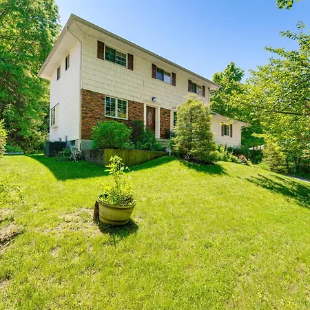 Ossining Vacation Rental Near River, Trails And Mta!